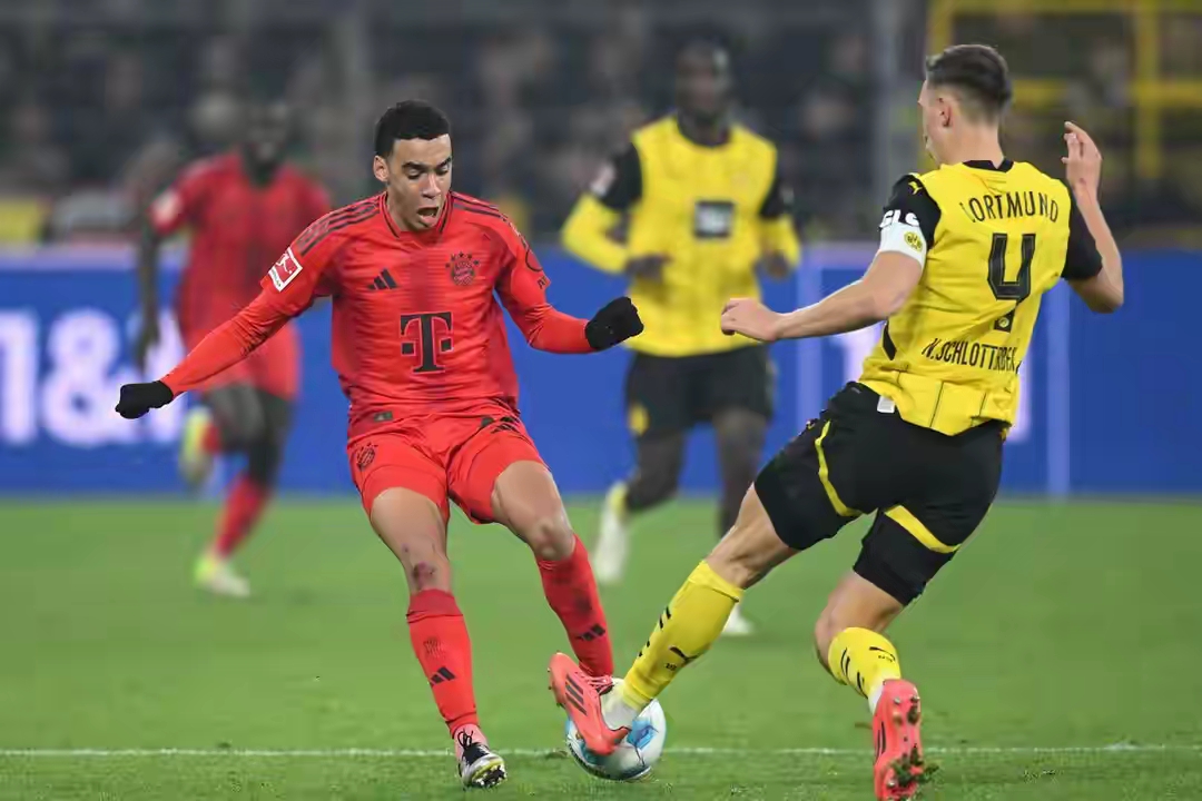 西甲赛程吃紧，多特蒙德清晨再遭质疑，质疑声仍在，纪律约束更严格的简单介绍